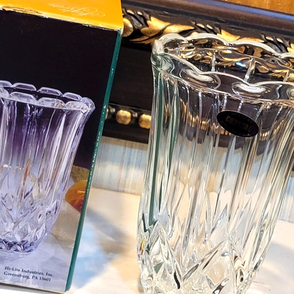 American Made Crystal Roxmor vase
